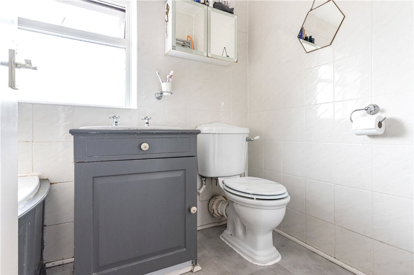 3 bedroom house for sale in Poverest | Robinson Jackson
