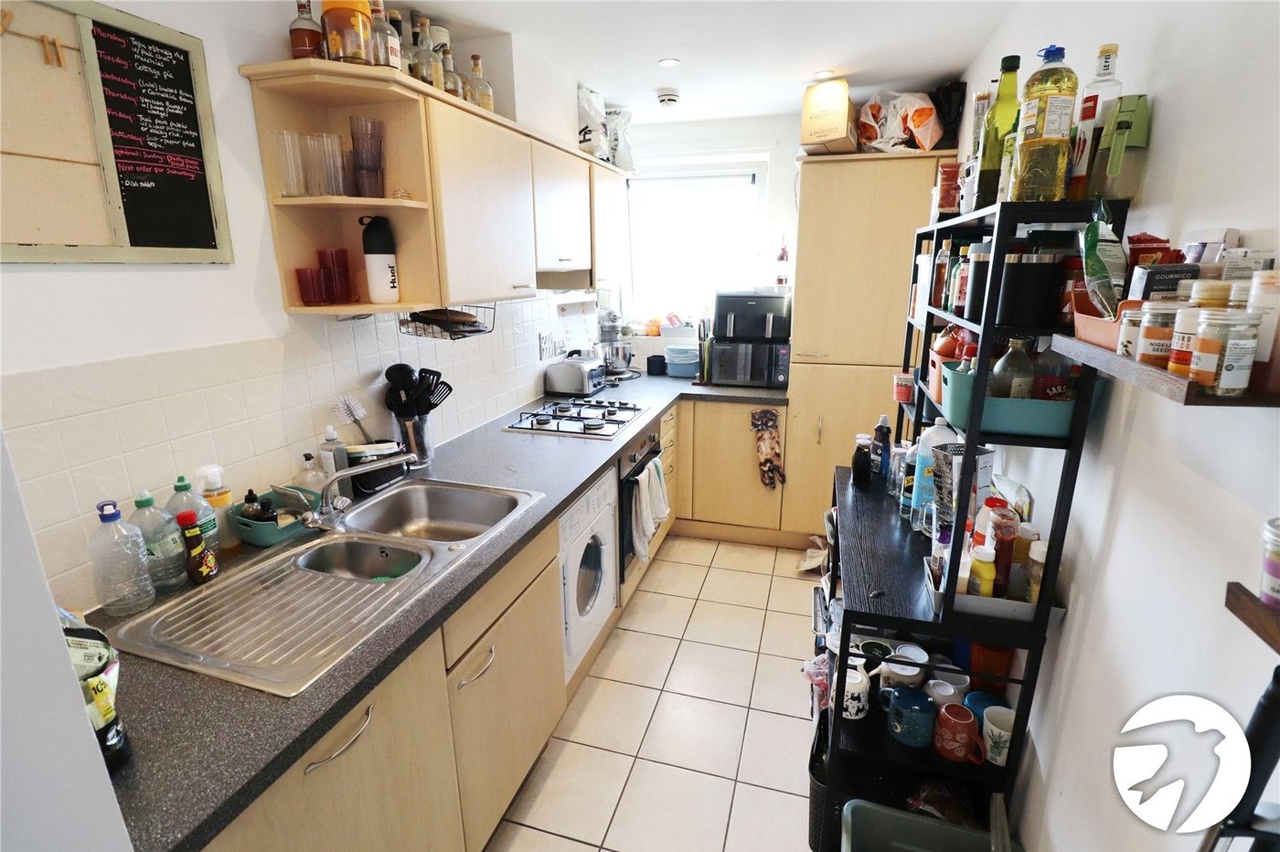 2 bedroom property for sale in London | Robinson Jackson