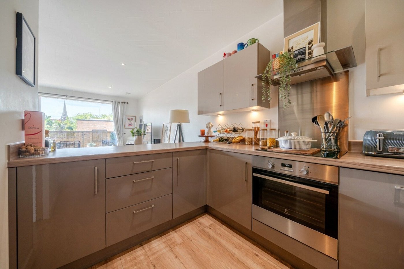 2 bedroom property for sale in Erith | Robinson Jackson