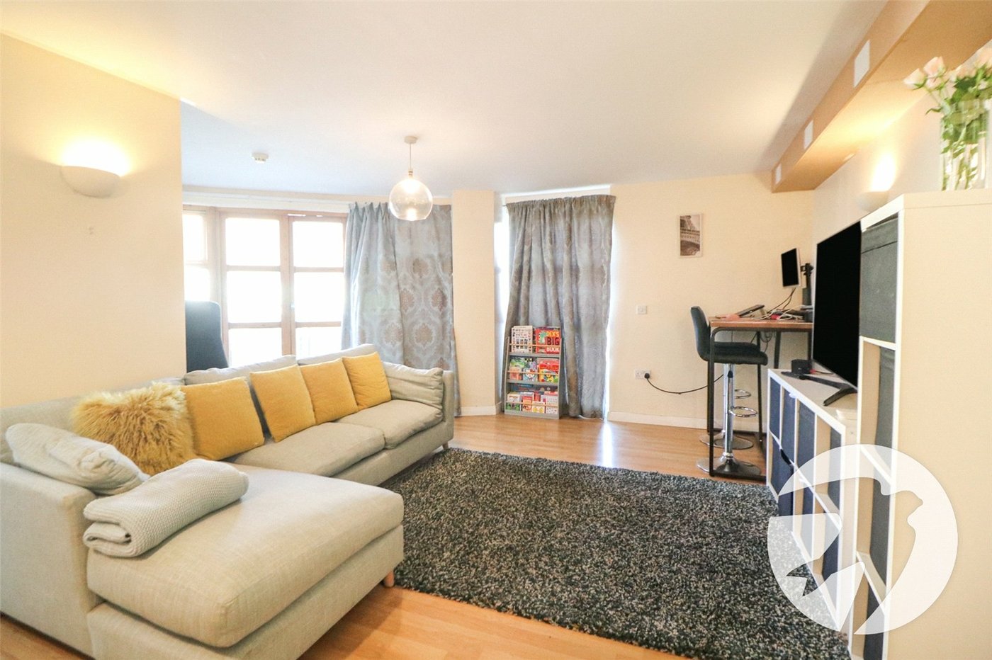 2 bedroom property for sale in Erith | Robinson Jackson