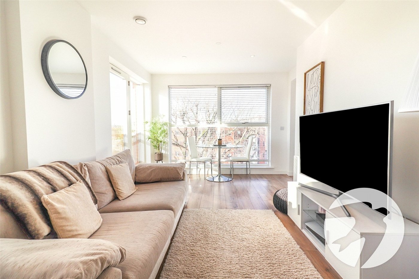 2 bedroom property for sale in Erith | Robinson Jackson