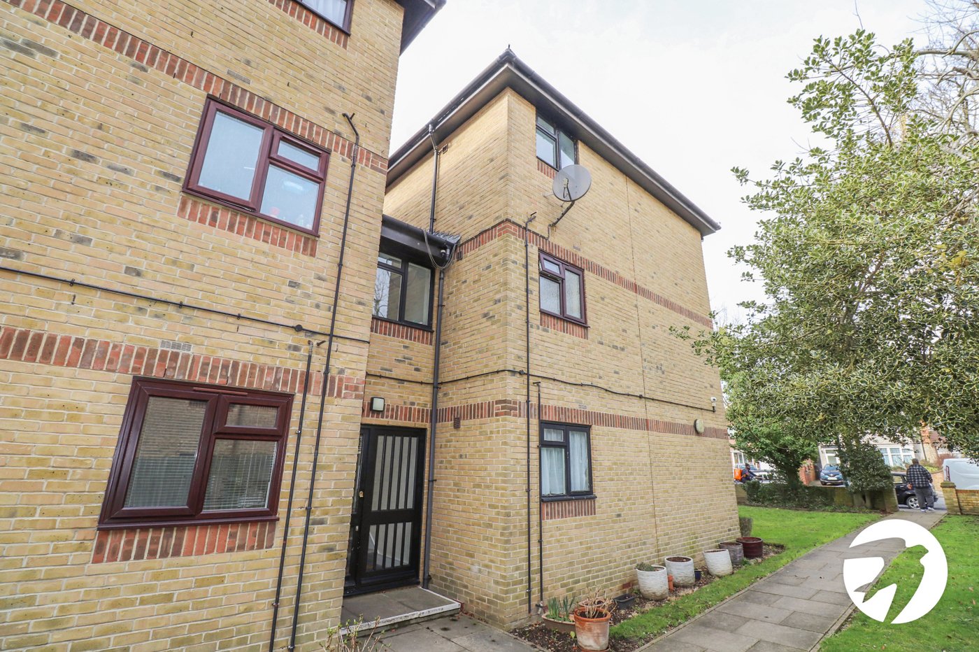 1 bedroom property for sale in Belvedere | Robinson Jackson