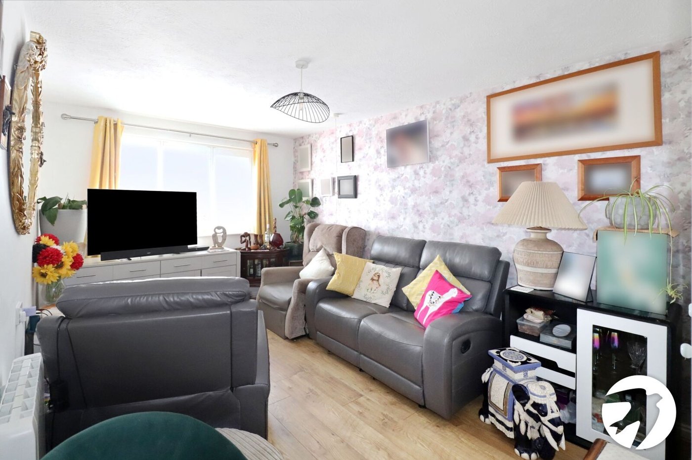 2 bedroom property for sale in Belvedere | Robinson Jackson