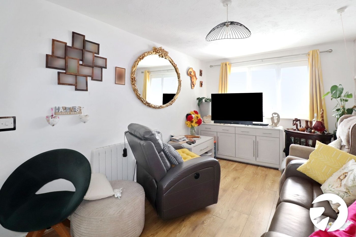 2 bedroom property for sale in Belvedere | Robinson Jackson