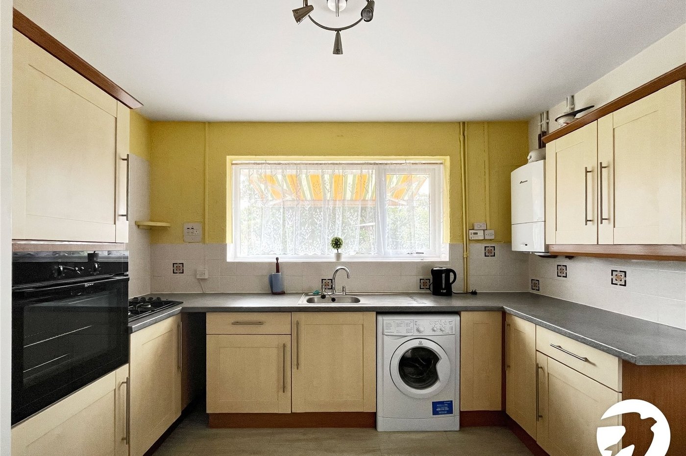 3 bedroom bungalow for sale in Maidstone | Robinson Michael & Jackson