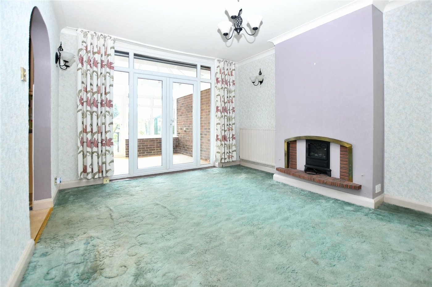 2 bedroom bungalow for sale in Bexleyheath | Robinson Jackson