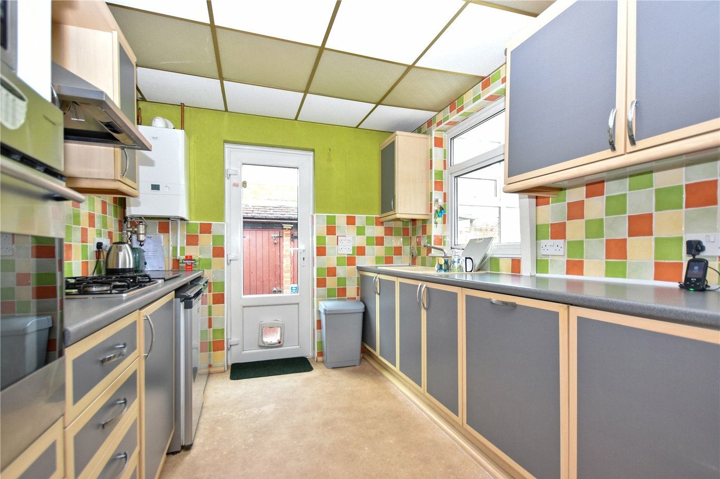 2 bedroom bungalow for sale in Bexleyheath | Robinson Jackson