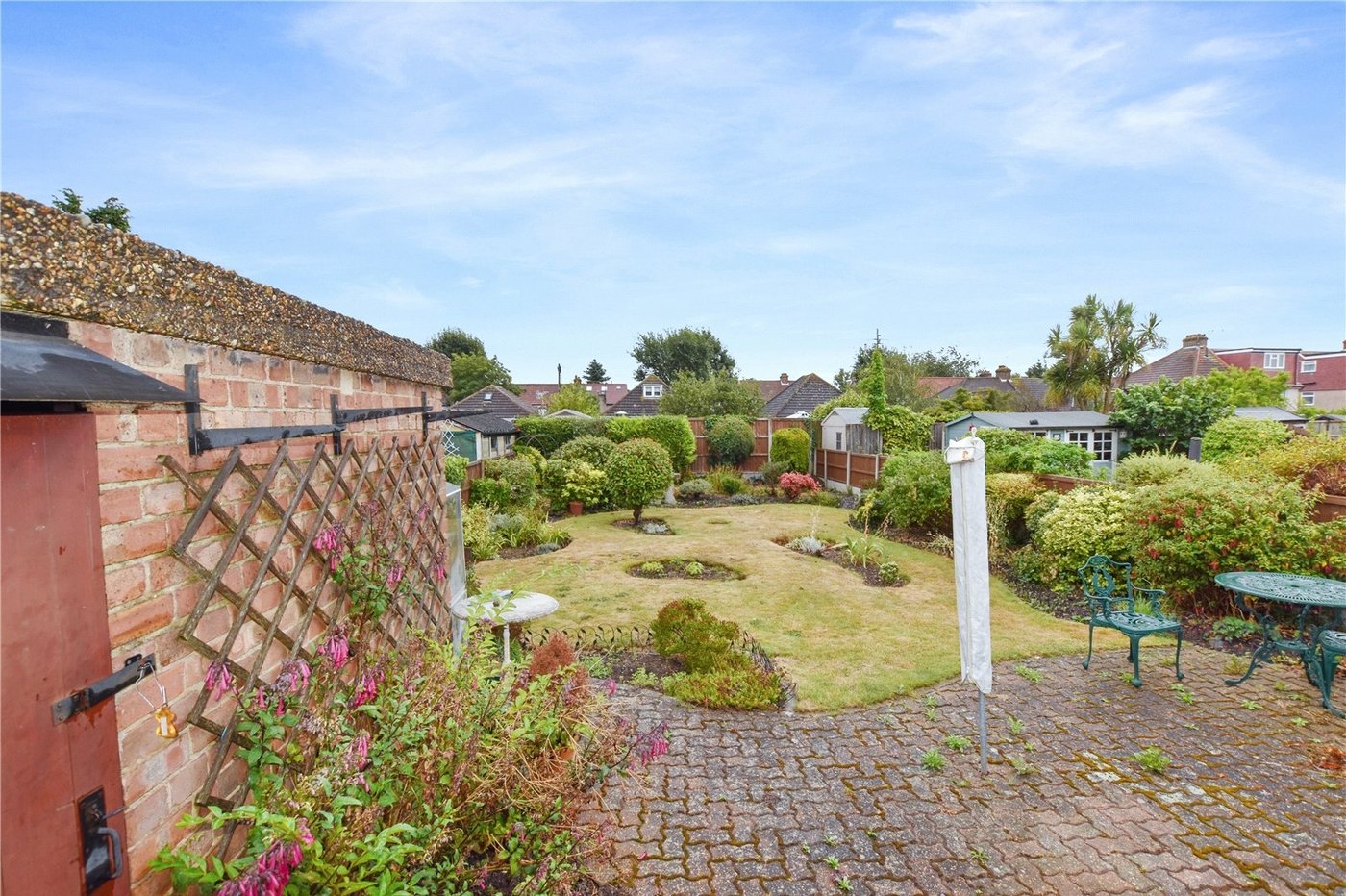2 bedroom bungalow for sale in Bexleyheath | Robinson Jackson