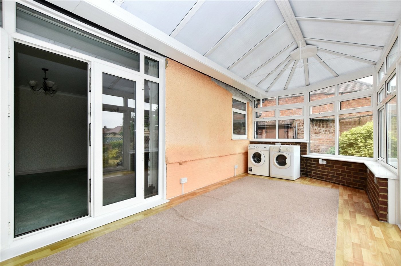 2 bedroom bungalow for sale in Bexleyheath | Robinson Jackson
