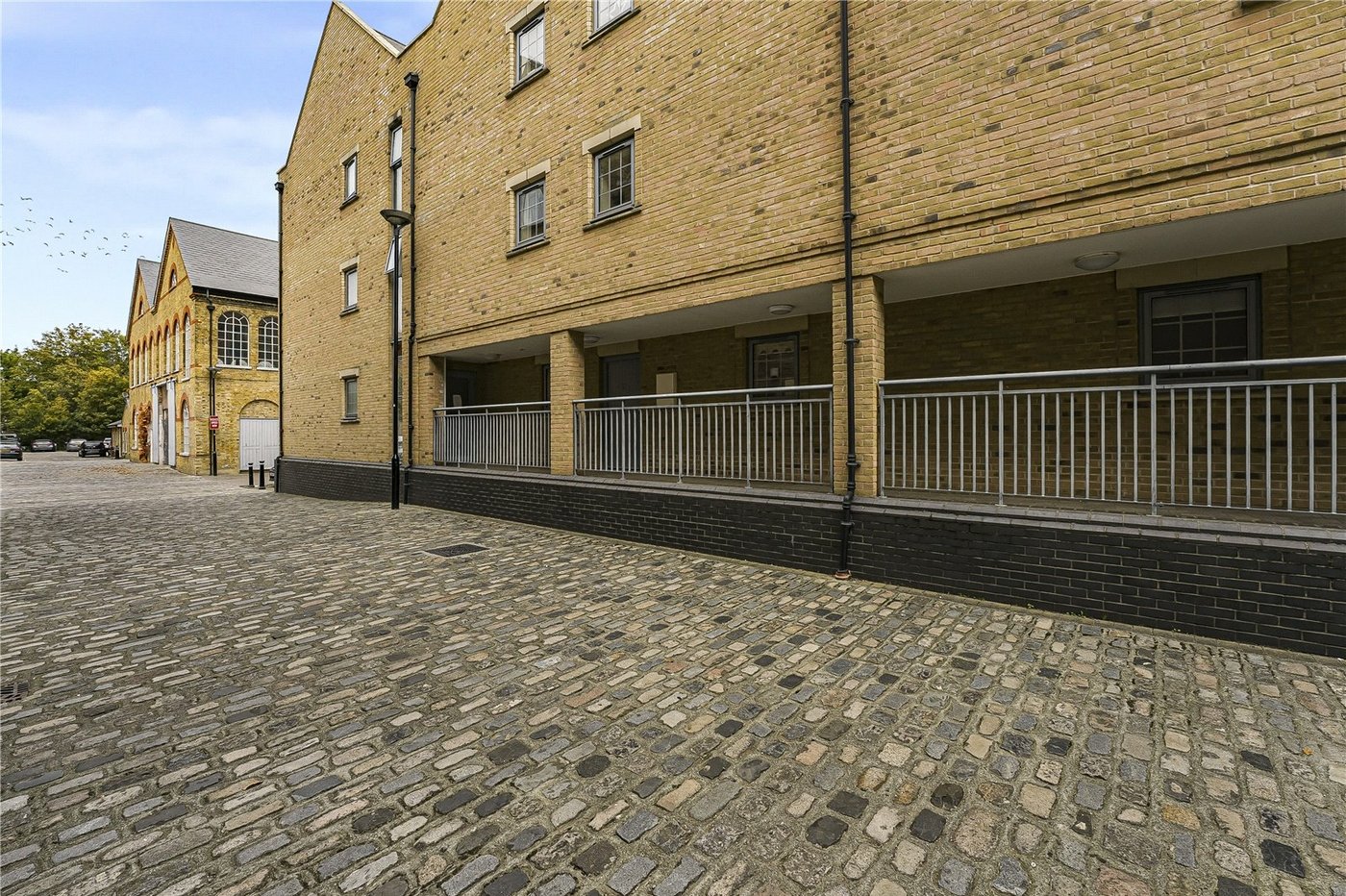 2 bedroom property for sale in South Darenth | Robinson Jackson