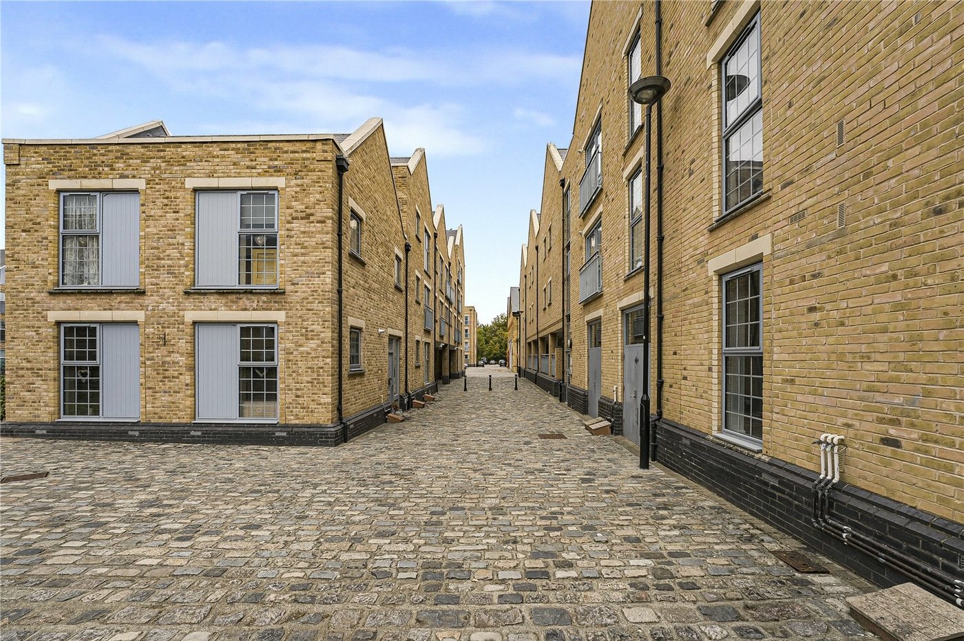 2 bedroom property for sale in South Darenth | Robinson Jackson