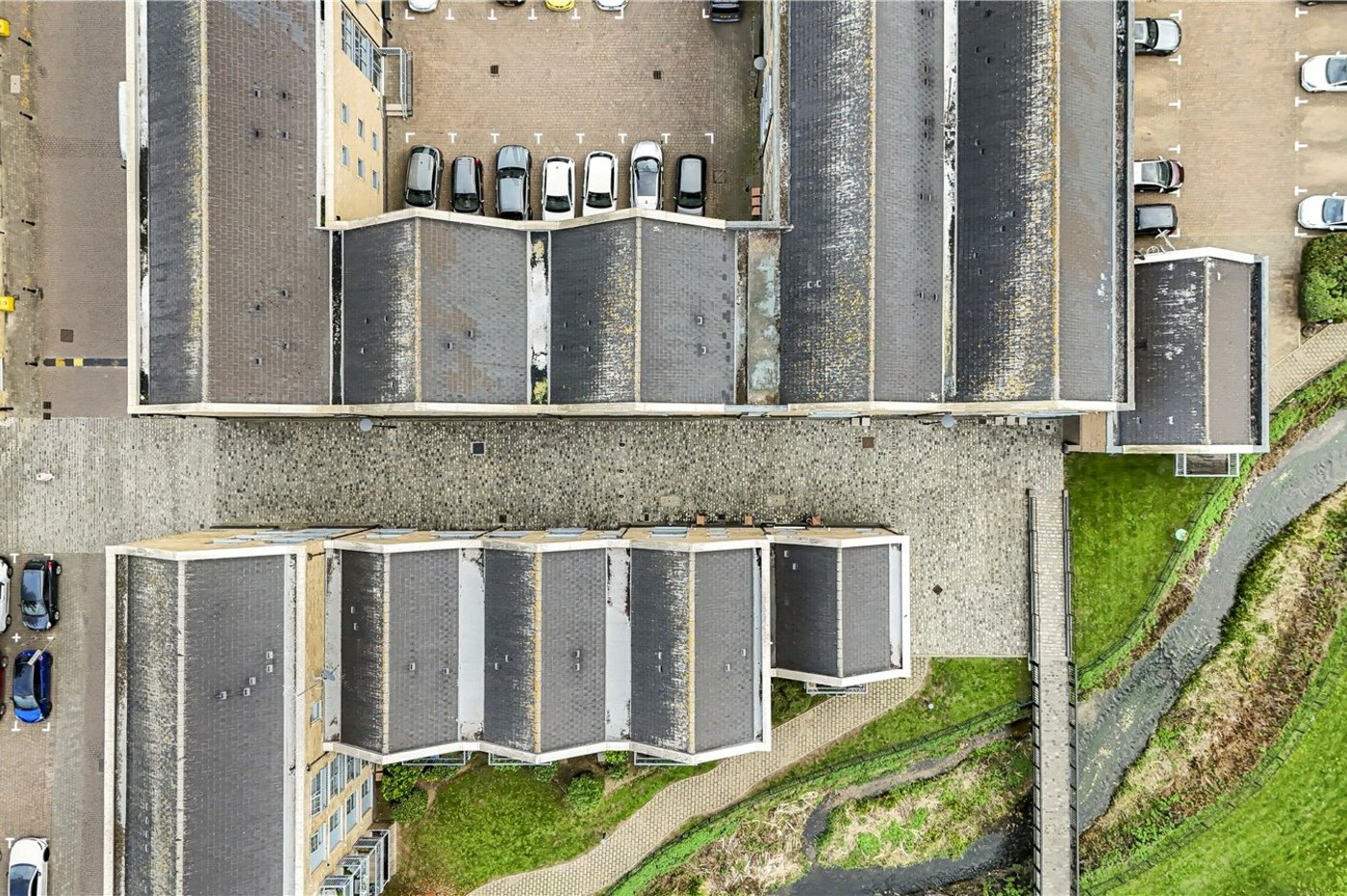 2 bedroom property for sale in South Darenth | Robinson Jackson