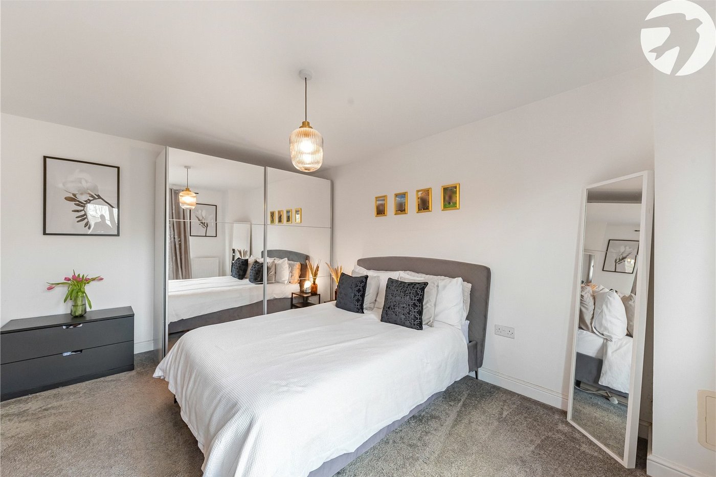 1 bedroom property for sale in South Darenth | Robinson Jackson