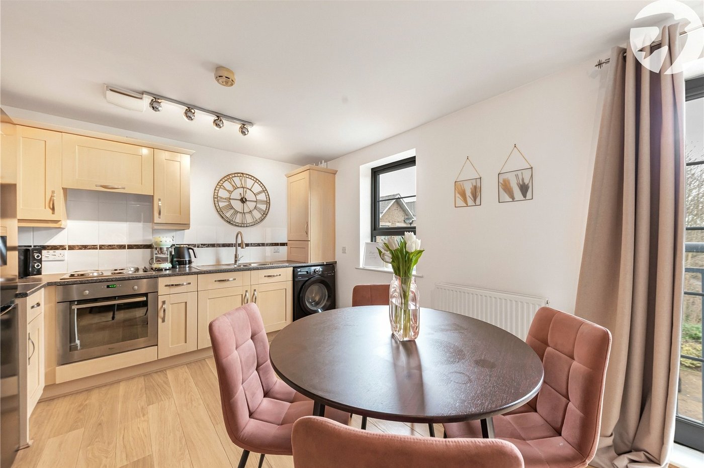 1 bedroom property for sale in South Darenth | Robinson Jackson