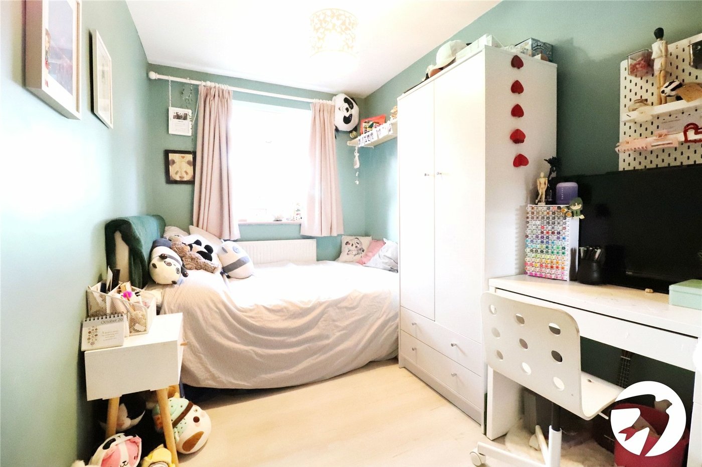 2 bedroom property for sale in Belvedere | Robinson Jackson