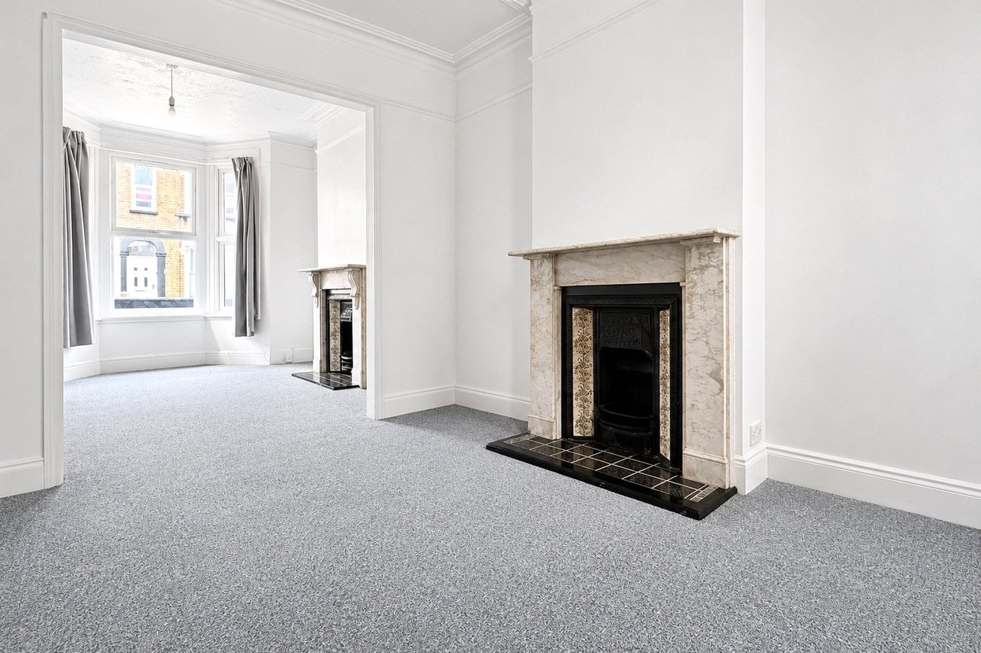 3 bedroom house for sale in London | Robinson Jackson