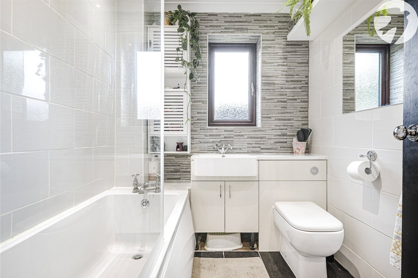 3 bedroom house for sale in Greenhithe | Robinson Jackson