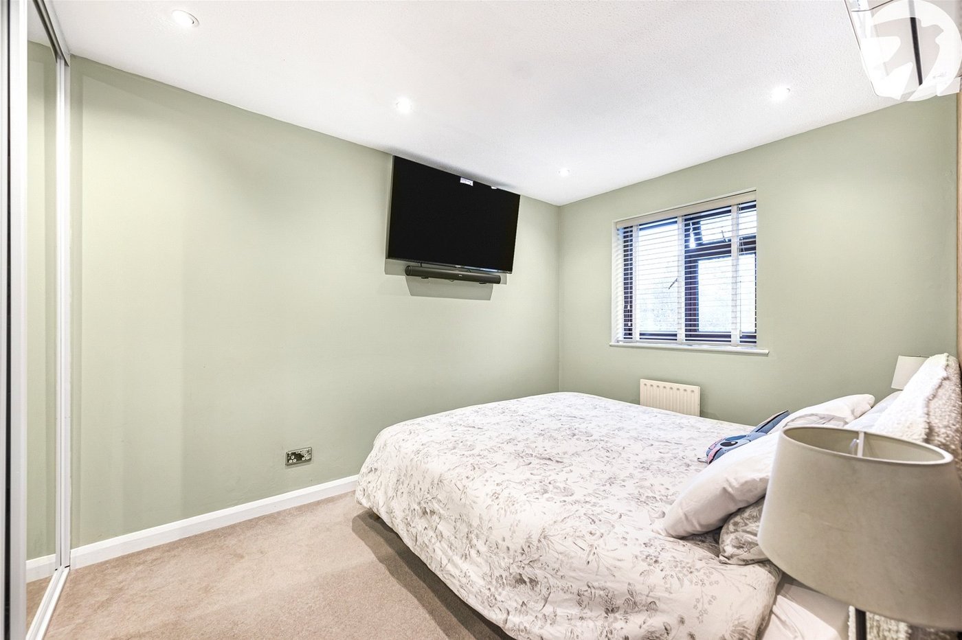 3 bedroom house for sale in Greenhithe | Robinson Jackson