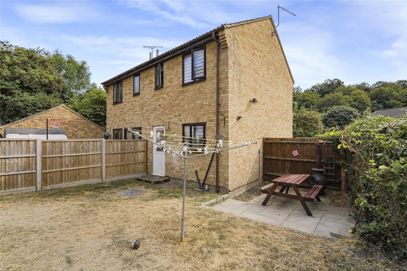 2 bedroom house for sale in Greenhithe | Robinson Jackson