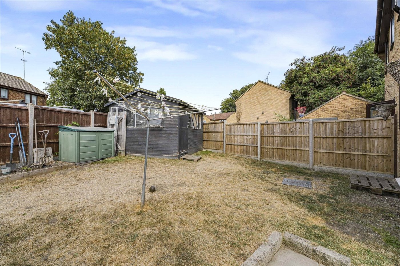 2 bedroom house for sale in Greenhithe | Robinson Jackson