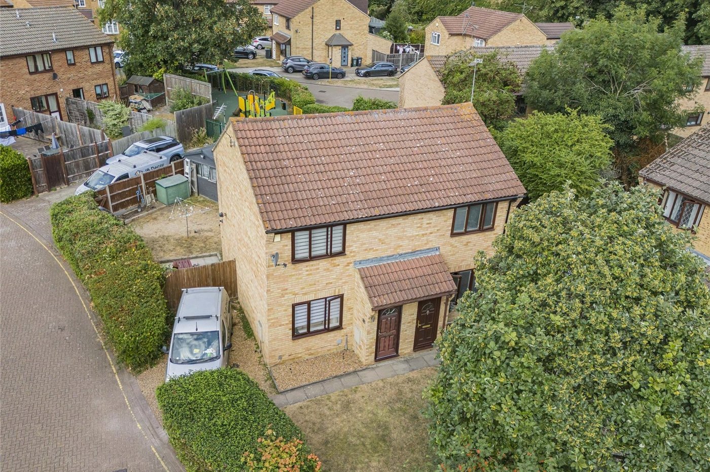 2 bedroom house for sale in Greenhithe | Robinson Jackson