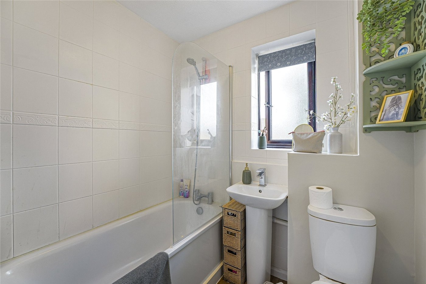 2 bedroom house for sale in Greenhithe | Robinson Jackson
