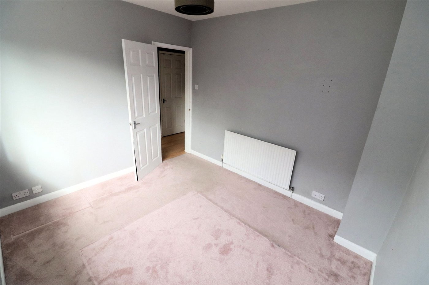 2 bedroom property for sale in Barnehurst | Robinson Jackson