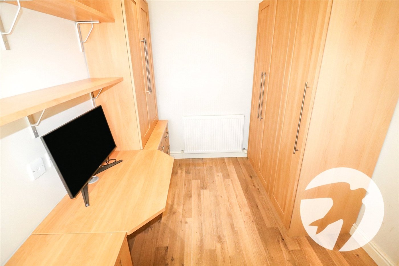 3 bedroom bungalow for sale in Bexleyheath | Robinson Jackson