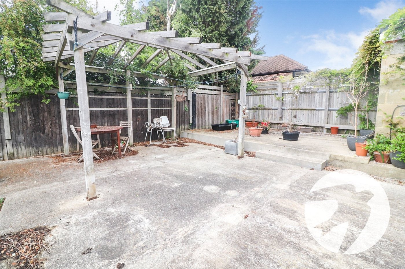 3 bedroom bungalow for sale in Bexleyheath | Robinson Jackson