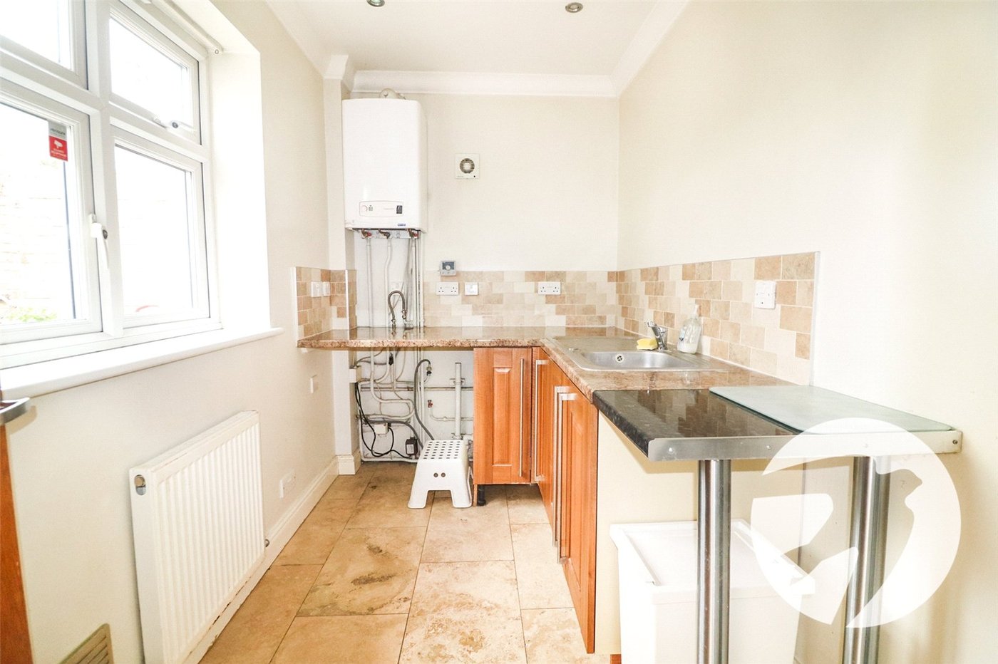 3 bedroom bungalow for sale in Bexleyheath | Robinson Jackson