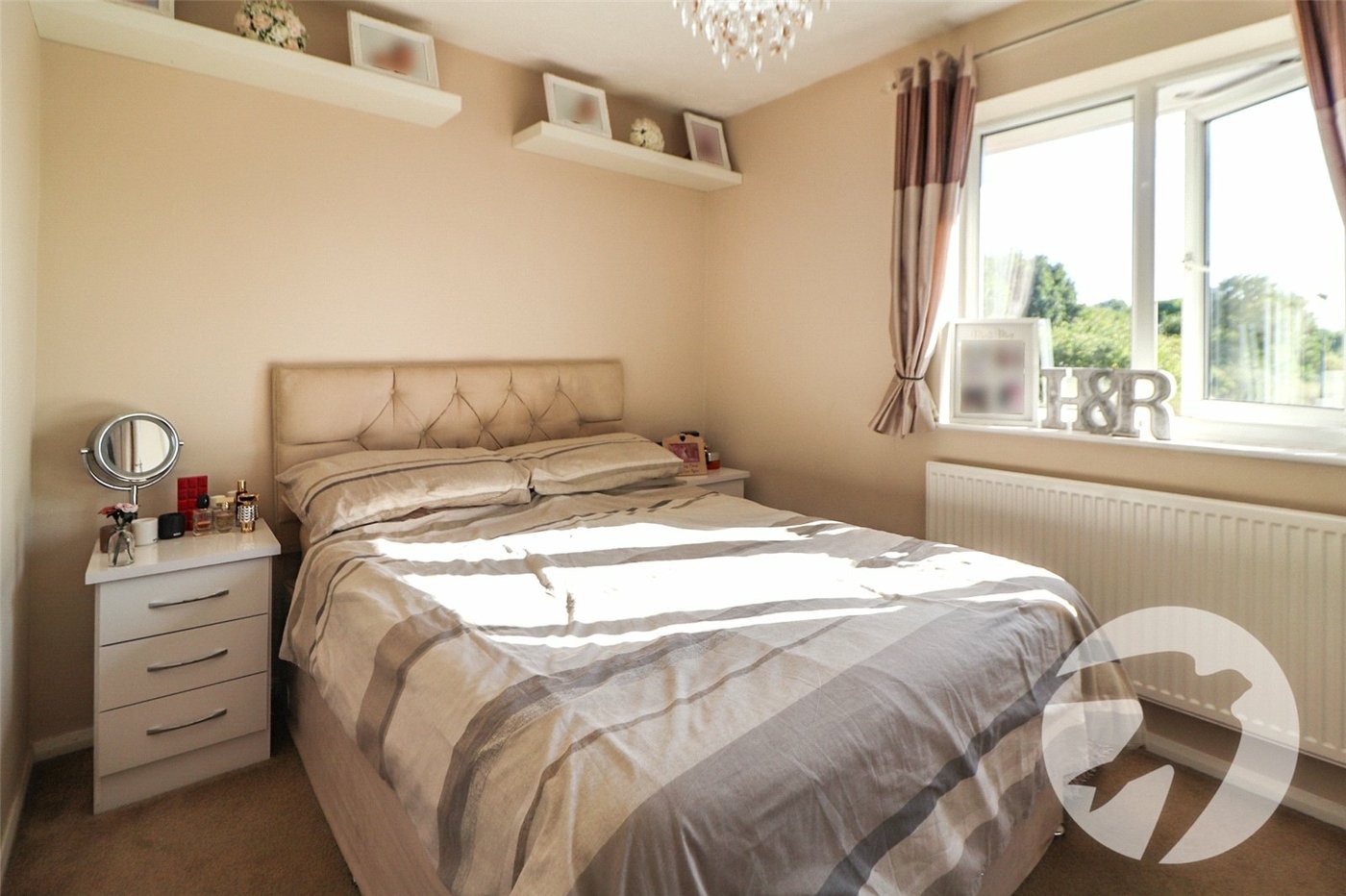 2 bedroom property for sale in Barnehurst | Robinson Jackson