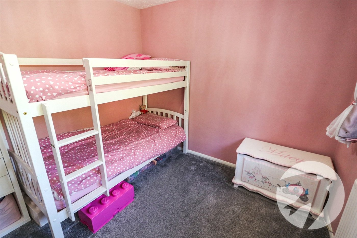 2 bedroom property for sale in Barnehurst | Robinson Jackson