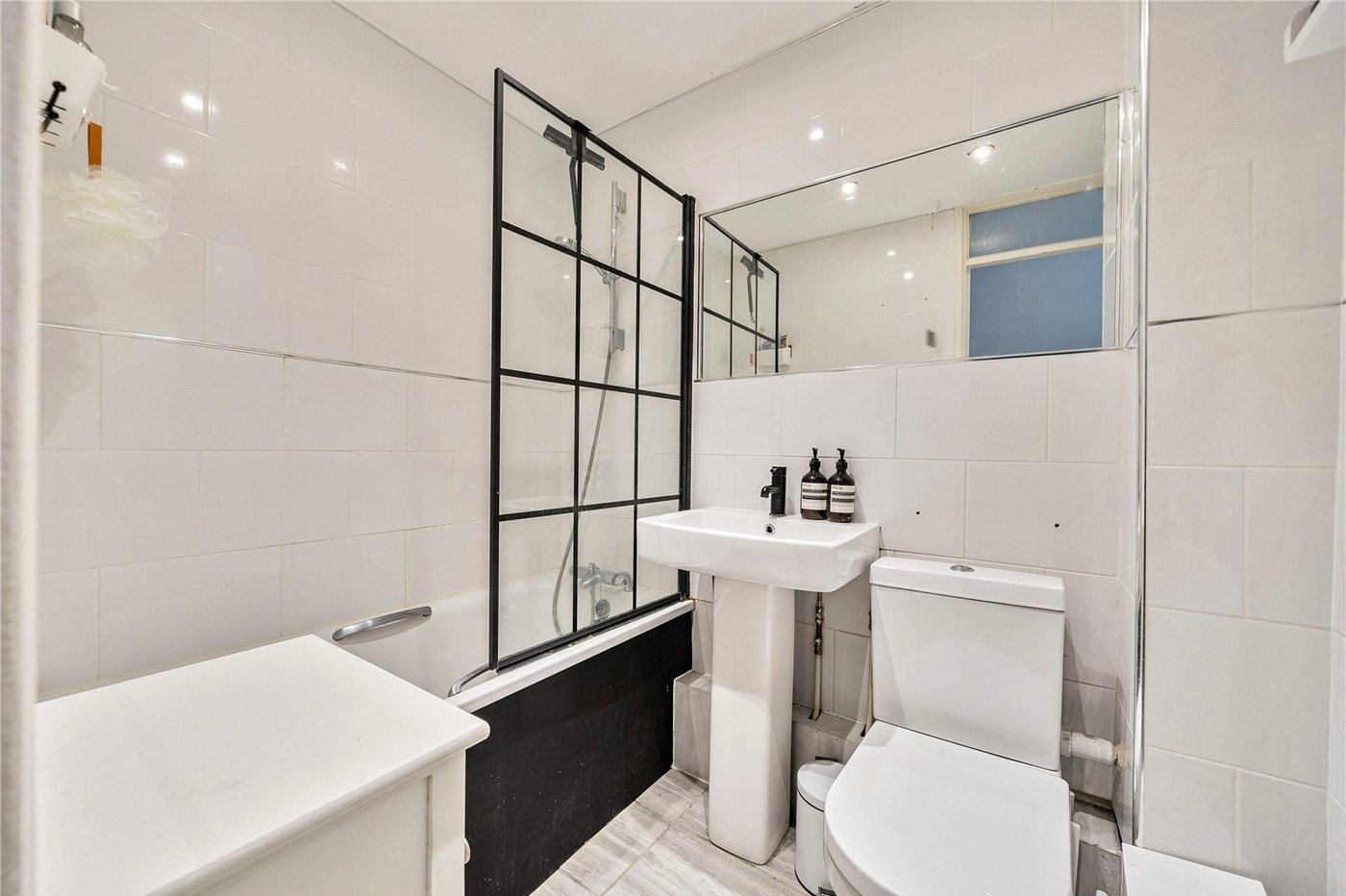 1 bedroom property for sale in Forest Hill | Robinson Jackson