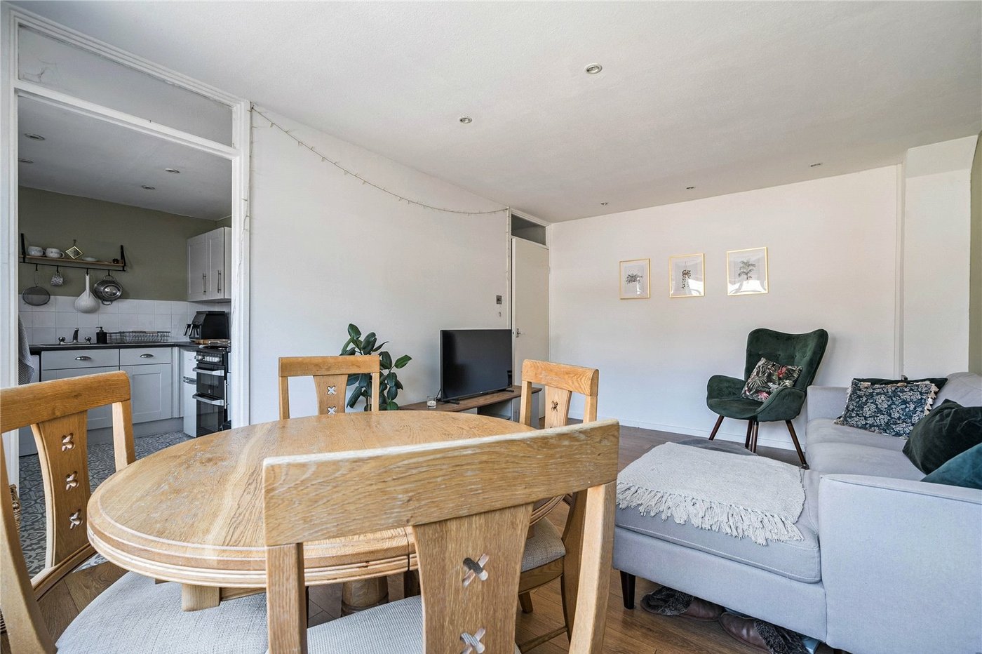 1 bedroom property for sale in  | Robinson Jackson