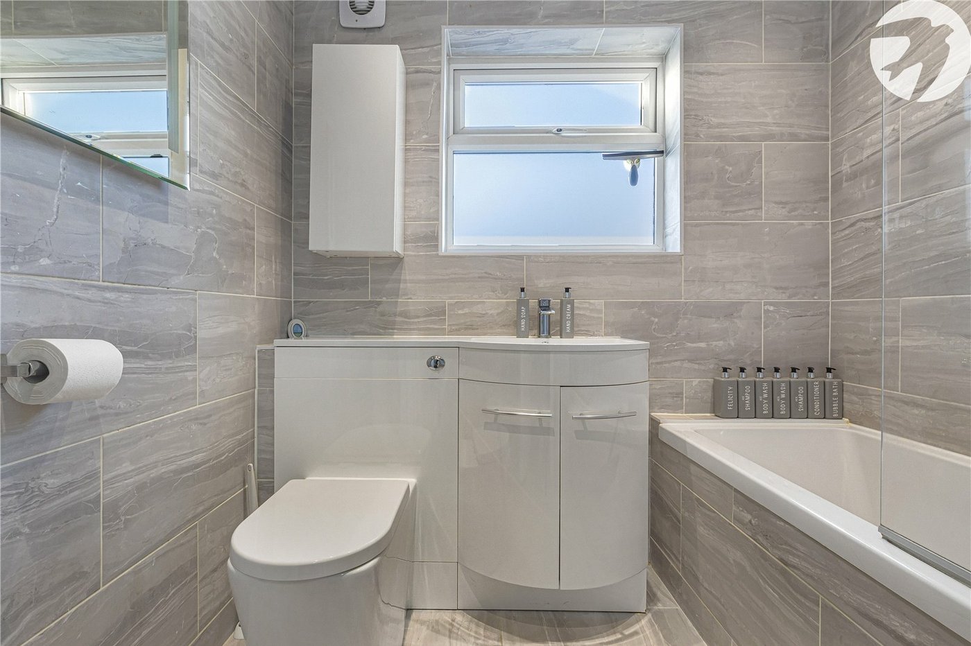 3 bedroom house for sale in Greenhithe | Robinson Jackson