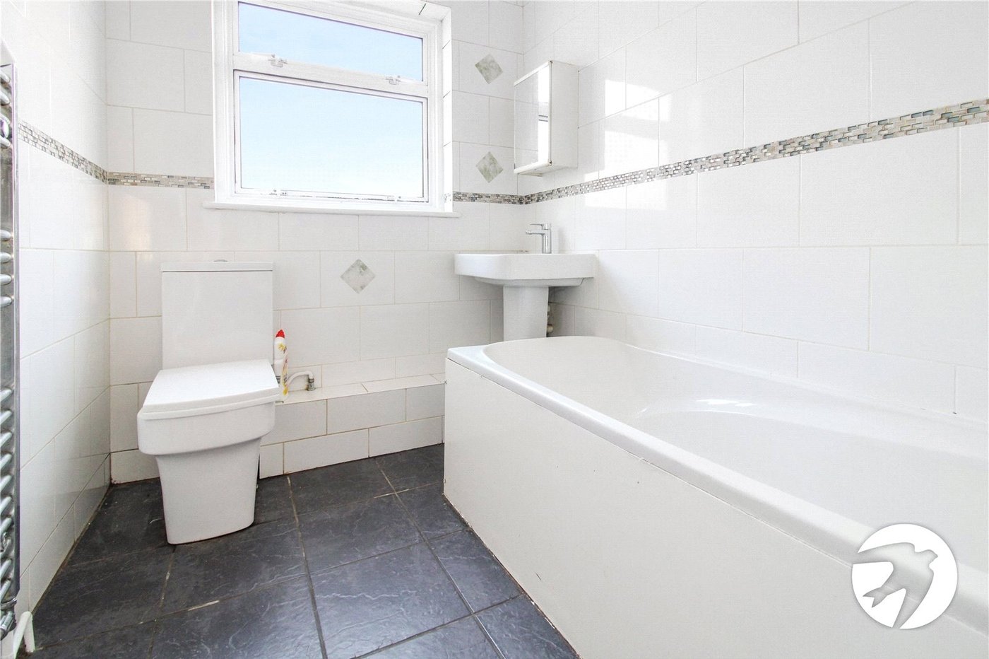 2 bedroom house for sale in Northfleet | Robinson Michael & Jackson
