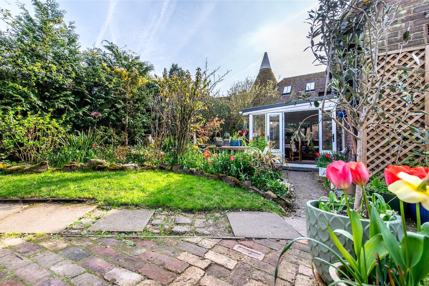 3 bedroom house for sale in Harrietsham | Robinson Michael & Jackson