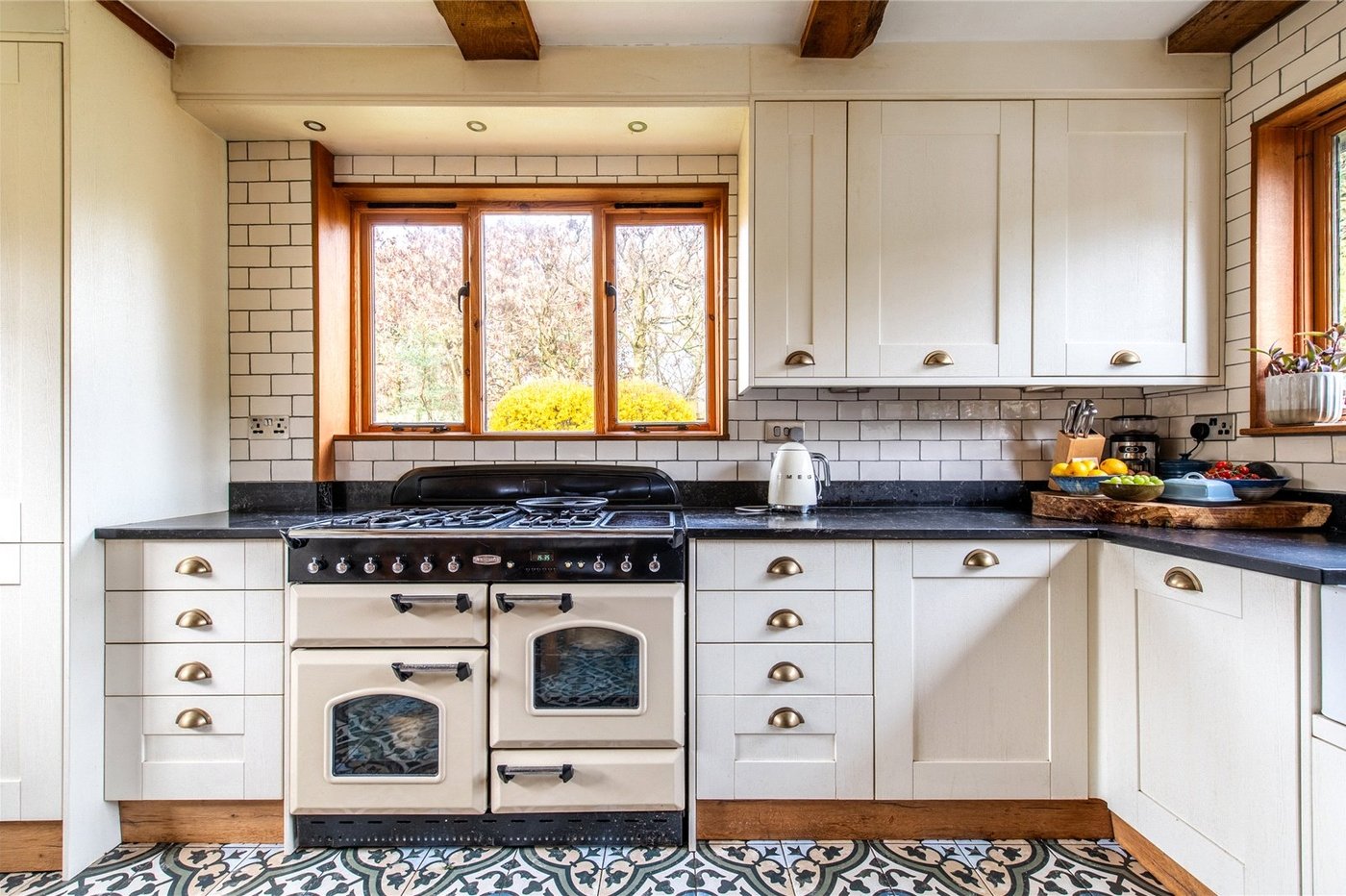 3 bedroom house for sale in Harrietsham | Robinson Michael & Jackson