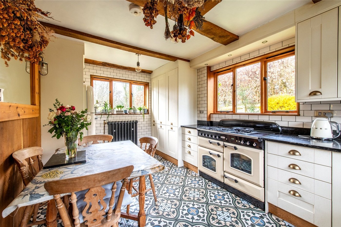 3 bedroom house for sale in Harrietsham | Robinson Michael & Jackson