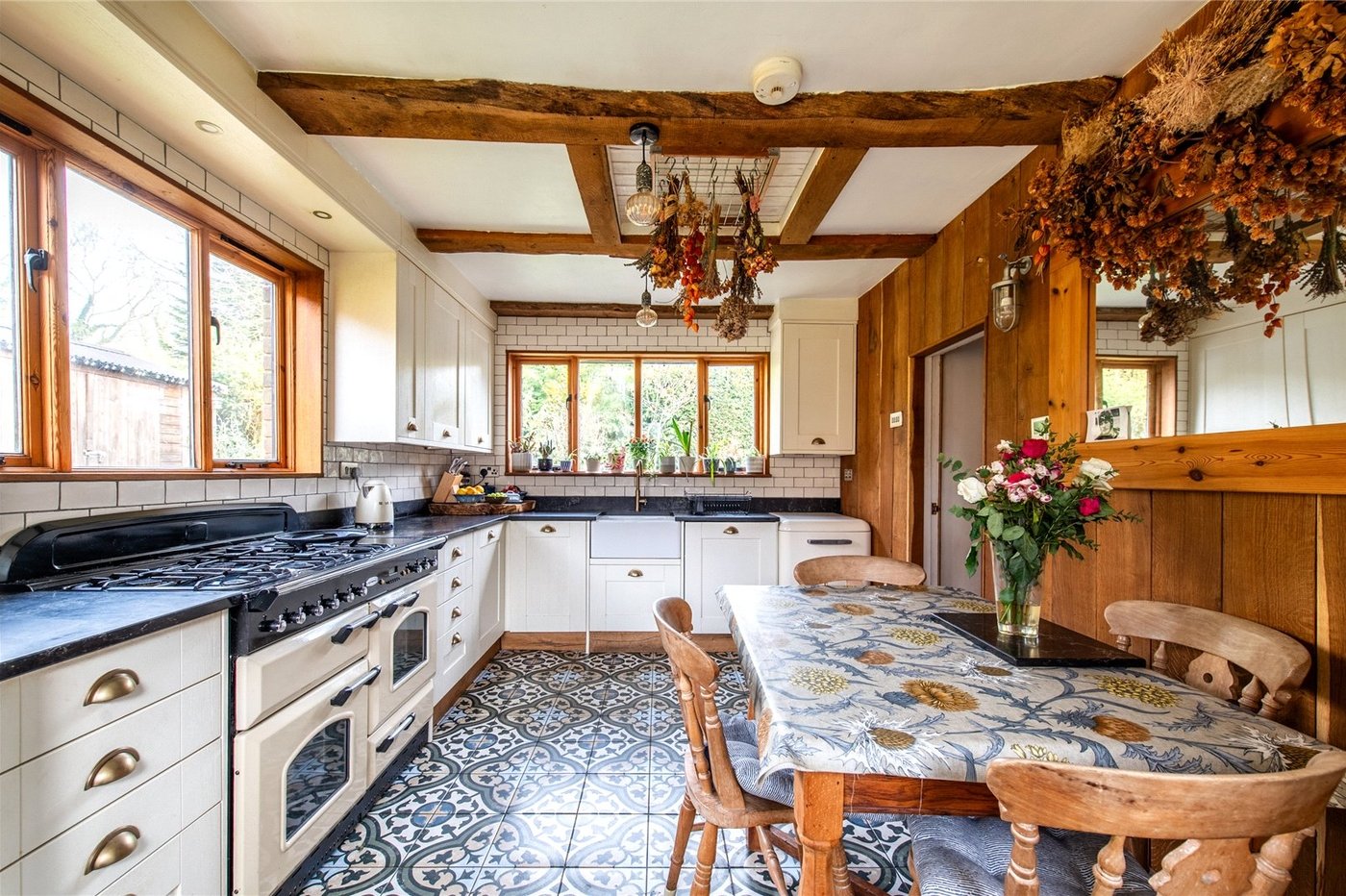 3 bedroom house for sale in Harrietsham | Robinson Michael & Jackson