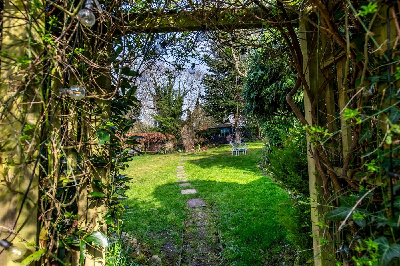 3 bedroom house for sale in Harrietsham | Robinson Michael & Jackson