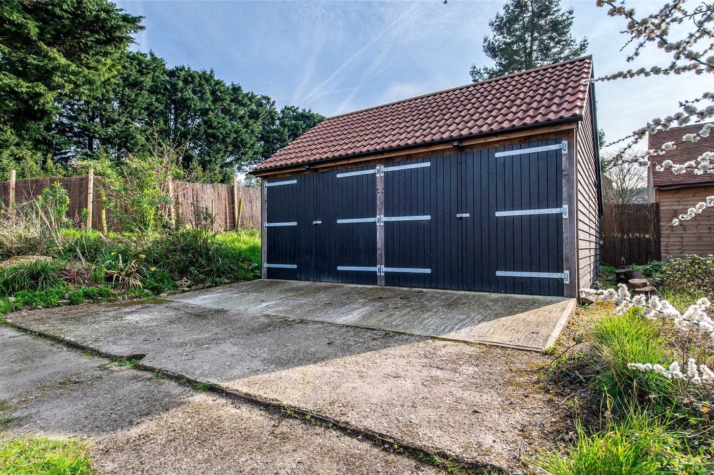 3 bedroom house for sale in Harrietsham | Robinson Michael & Jackson