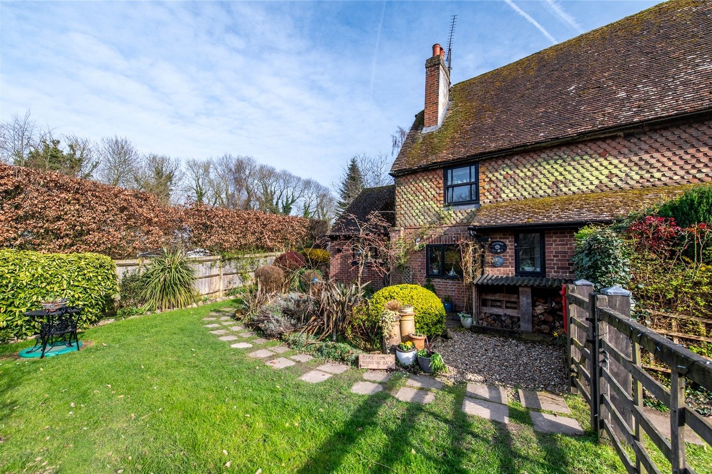 3 bedroom house for sale in Harrietsham | Robinson Michael & Jackson