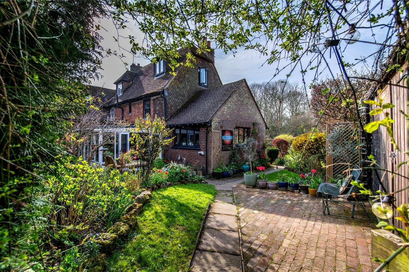 3 bedroom house for sale in Harrietsham | Robinson Michael & Jackson