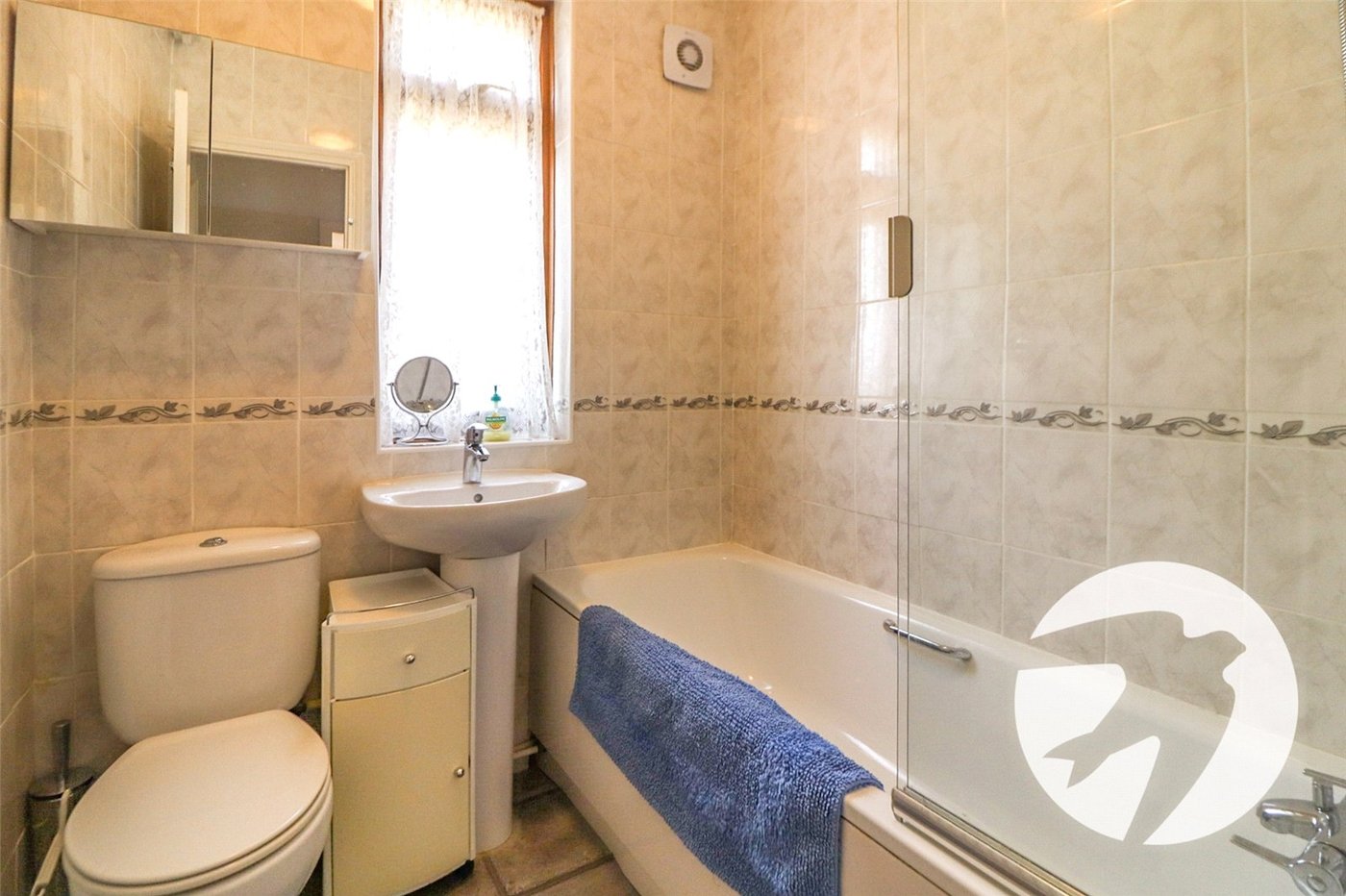 2 bedroom house for sale in Barnehurst | Robinson Jackson
