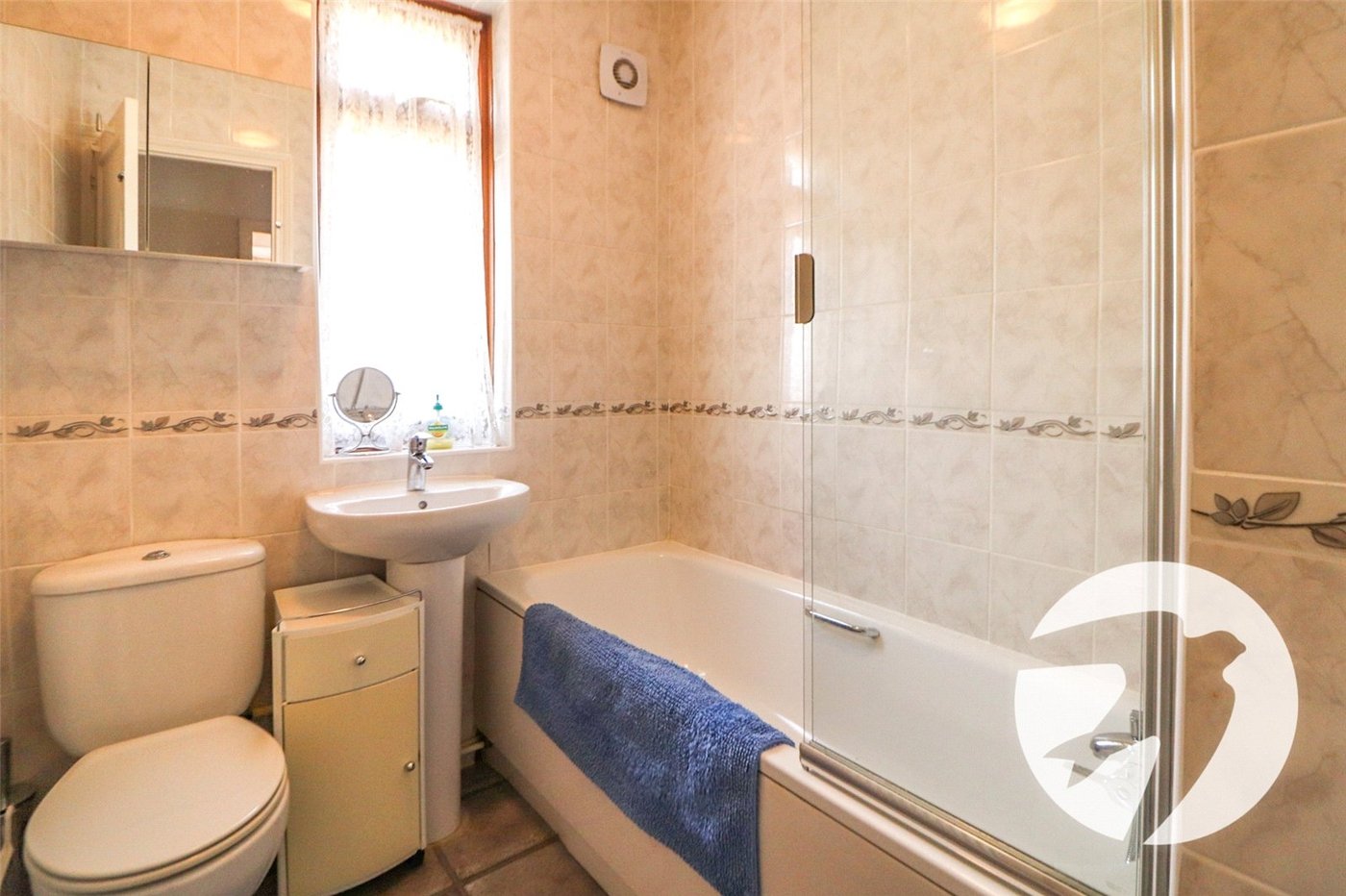 2 bedroom house for sale in Barnehurst | Robinson Jackson
