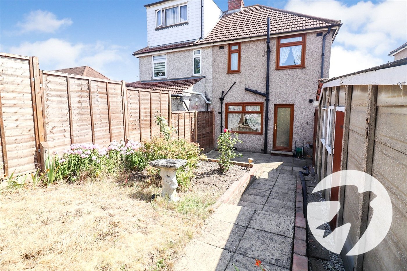 2 bedroom house for sale in Barnehurst | Robinson Jackson