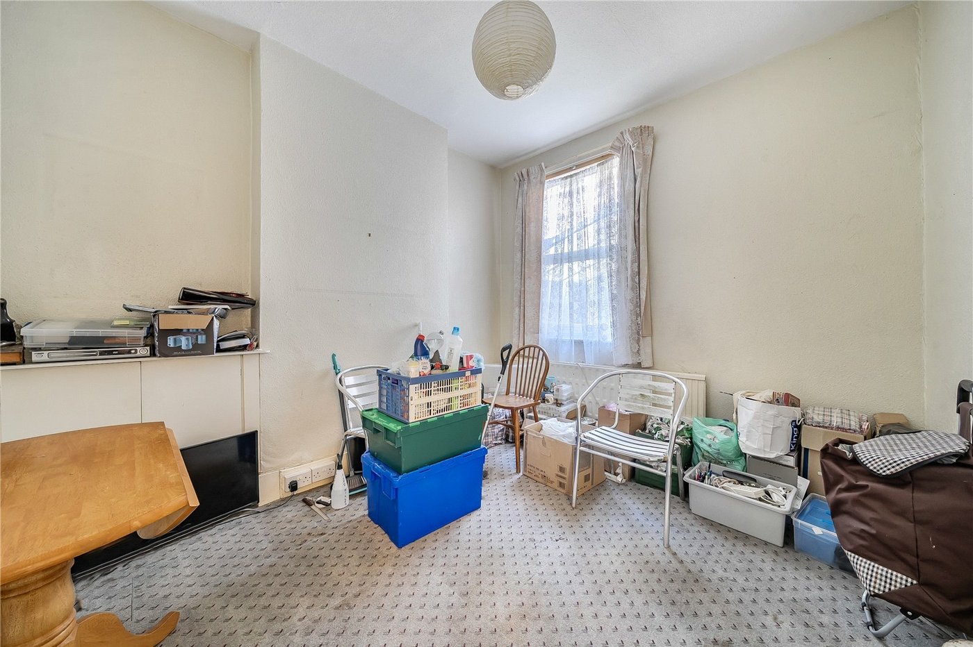 3 bedroom house for sale in London | Robinson Jackson