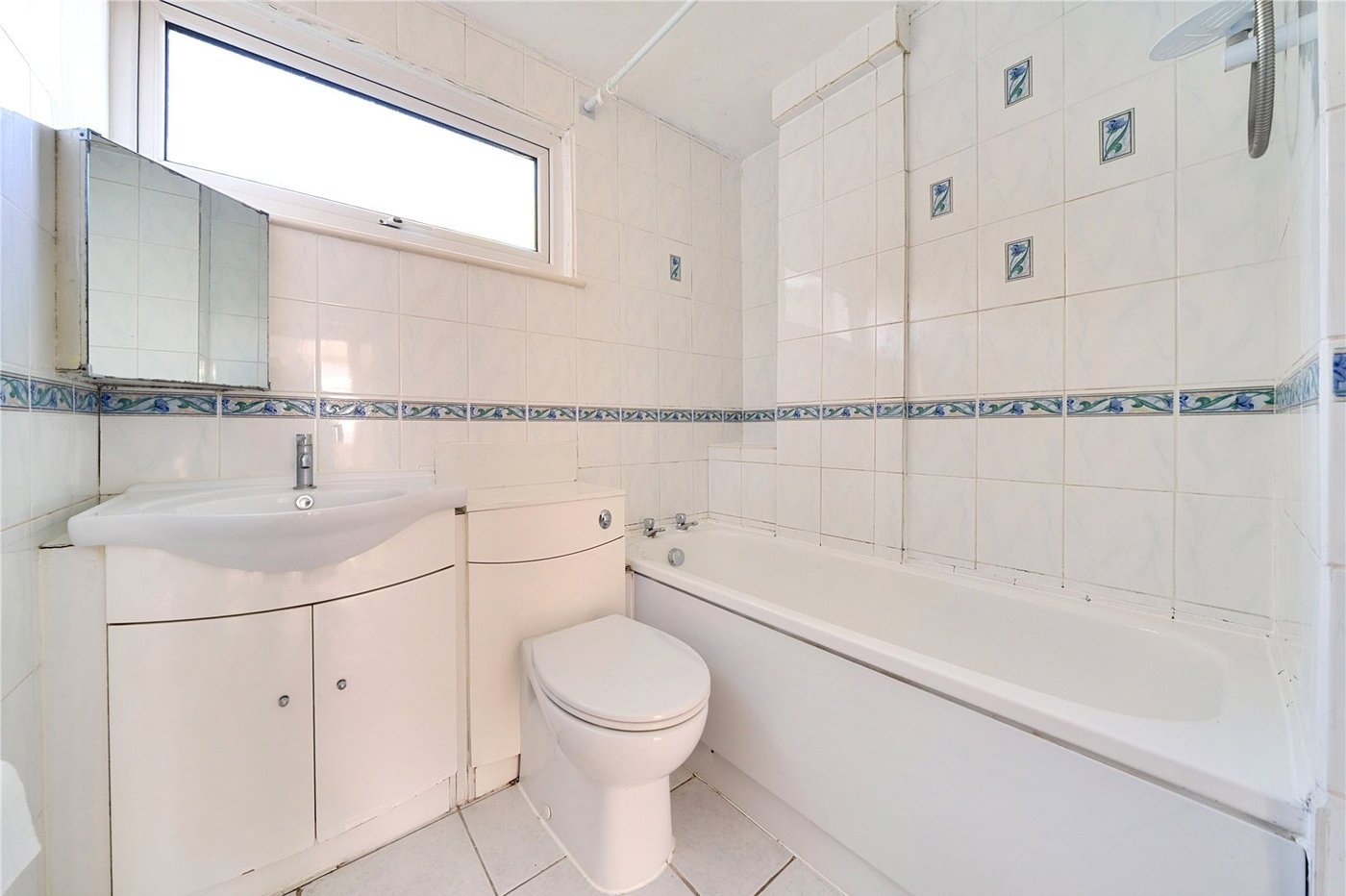 2 bedroom property for sale in Sydenham | Robinson Jackson