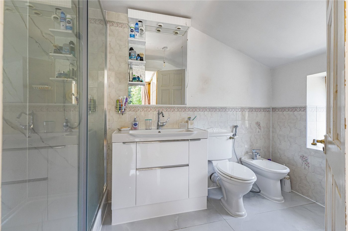 6 bedroom house for sale in Wigmore | Robinson Michael & Jackson